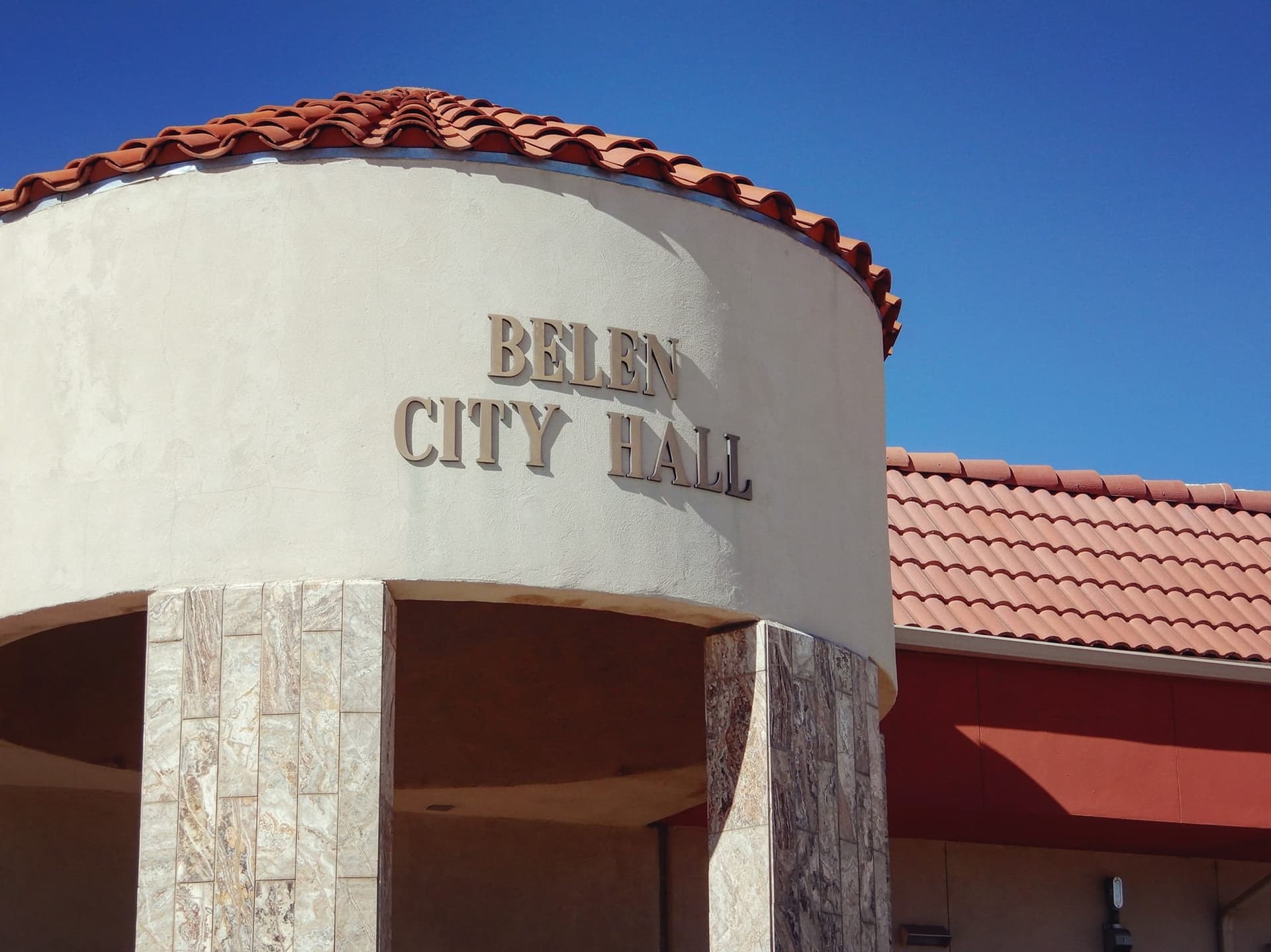 Belén Celebrates Miracle on Main Street, Craft Fair and Parade