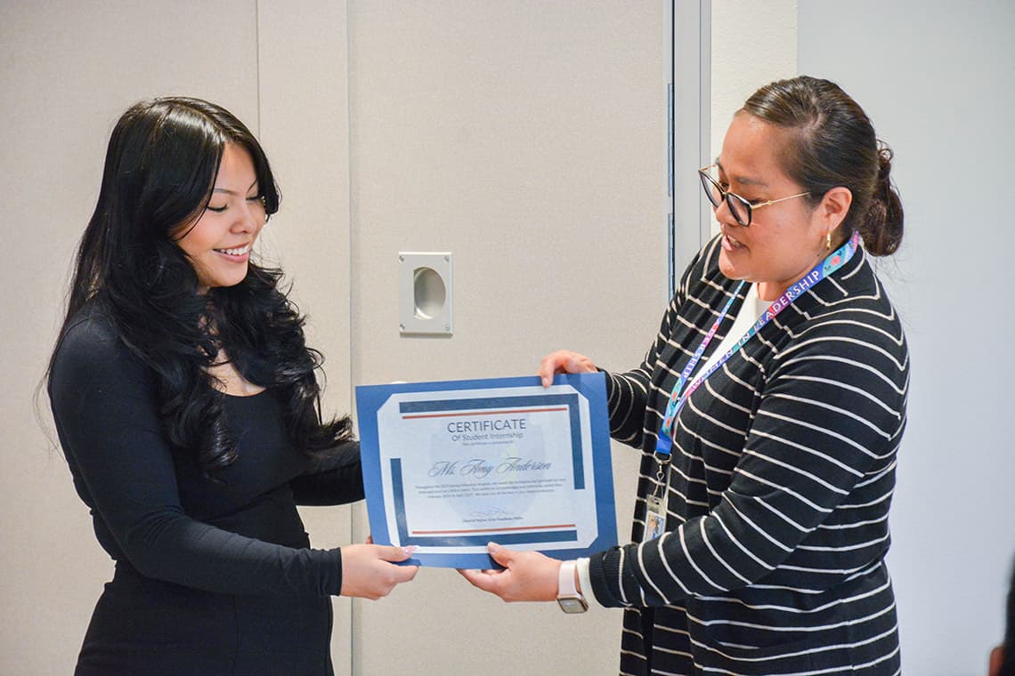 UNM Gallup Graduate Completes First Internship With Gallup Police