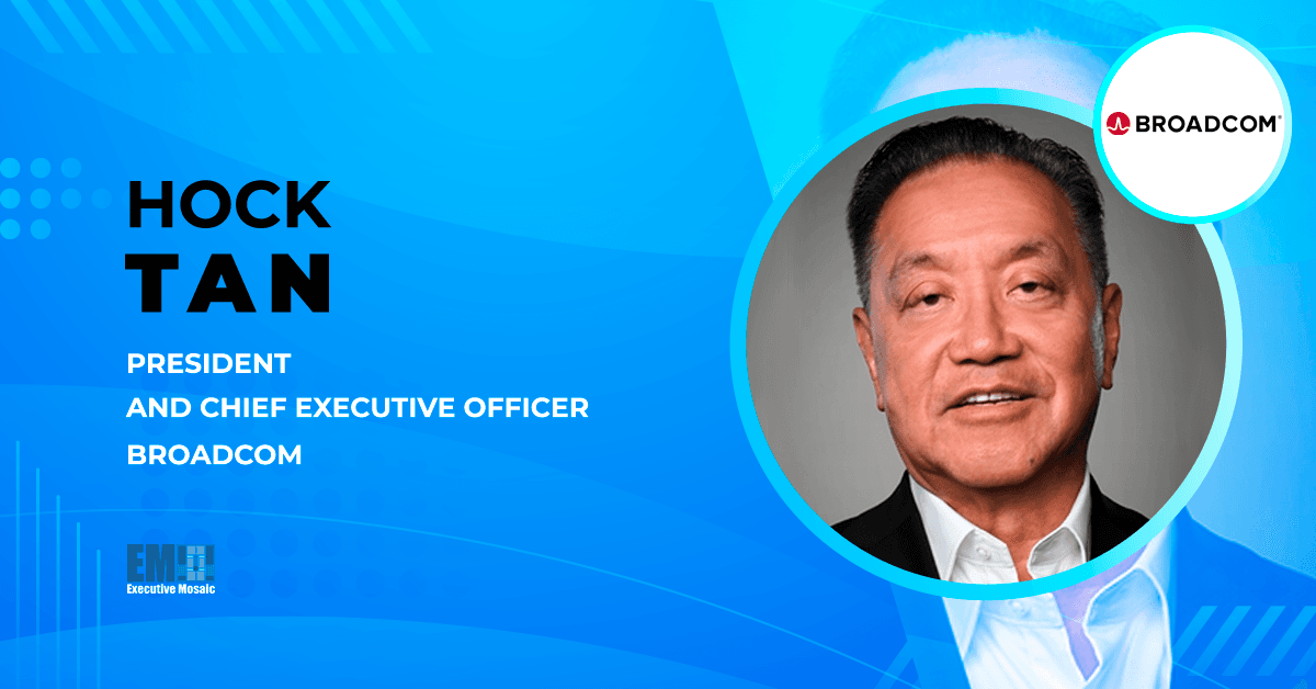 Tumbling AI Stocks Push Wall Street Off Record Highs