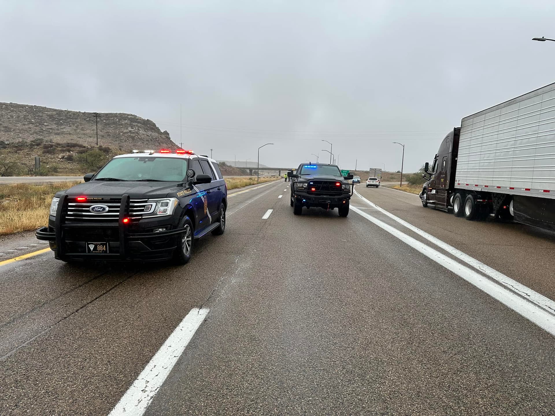 Overnight Westbound I‑40 Shutdown Forces Gallup Lodging Surge, Disrupts Travel