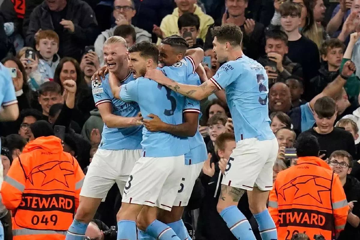 Seaman Defeats Manchester 50 42, Local Season Stakes Rise