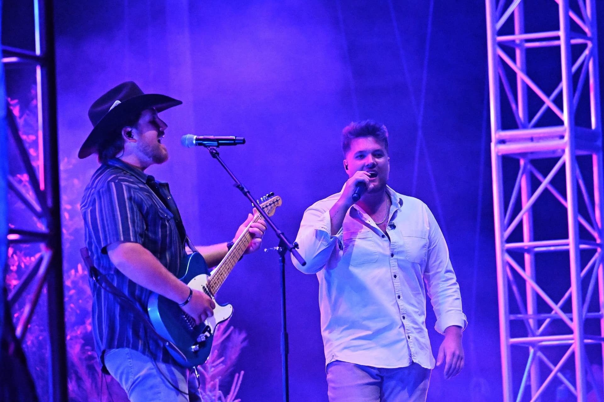 Maine Brothers 12/OC Headline Cross Insurance Arena Holiday Show