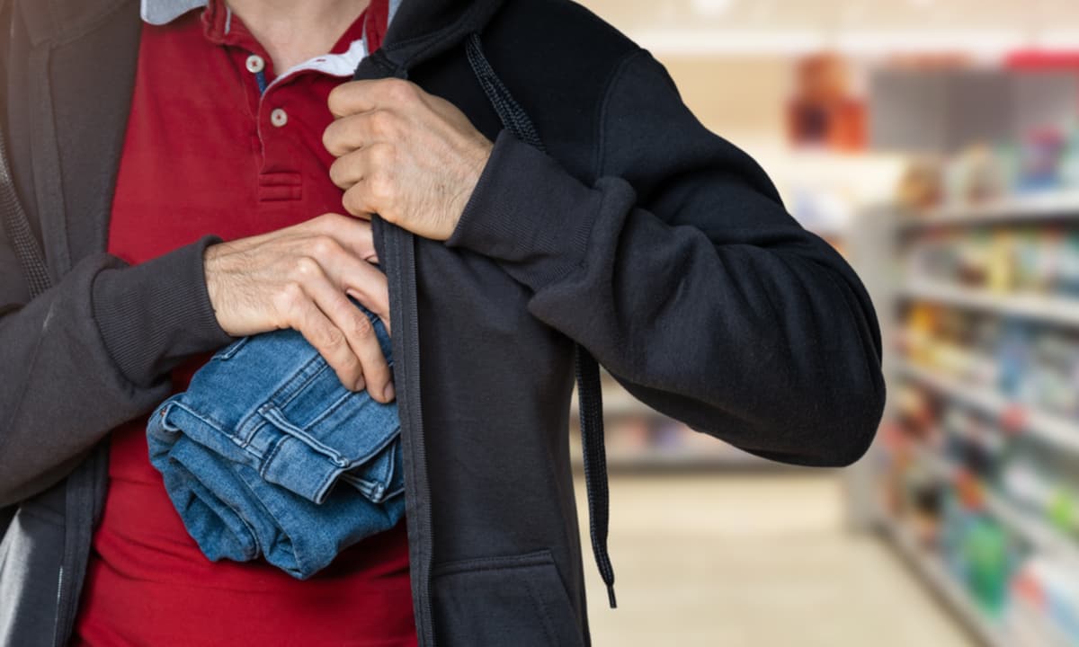 Douglas County Advances Ordinance to Strengthen Retail Theft Reporting