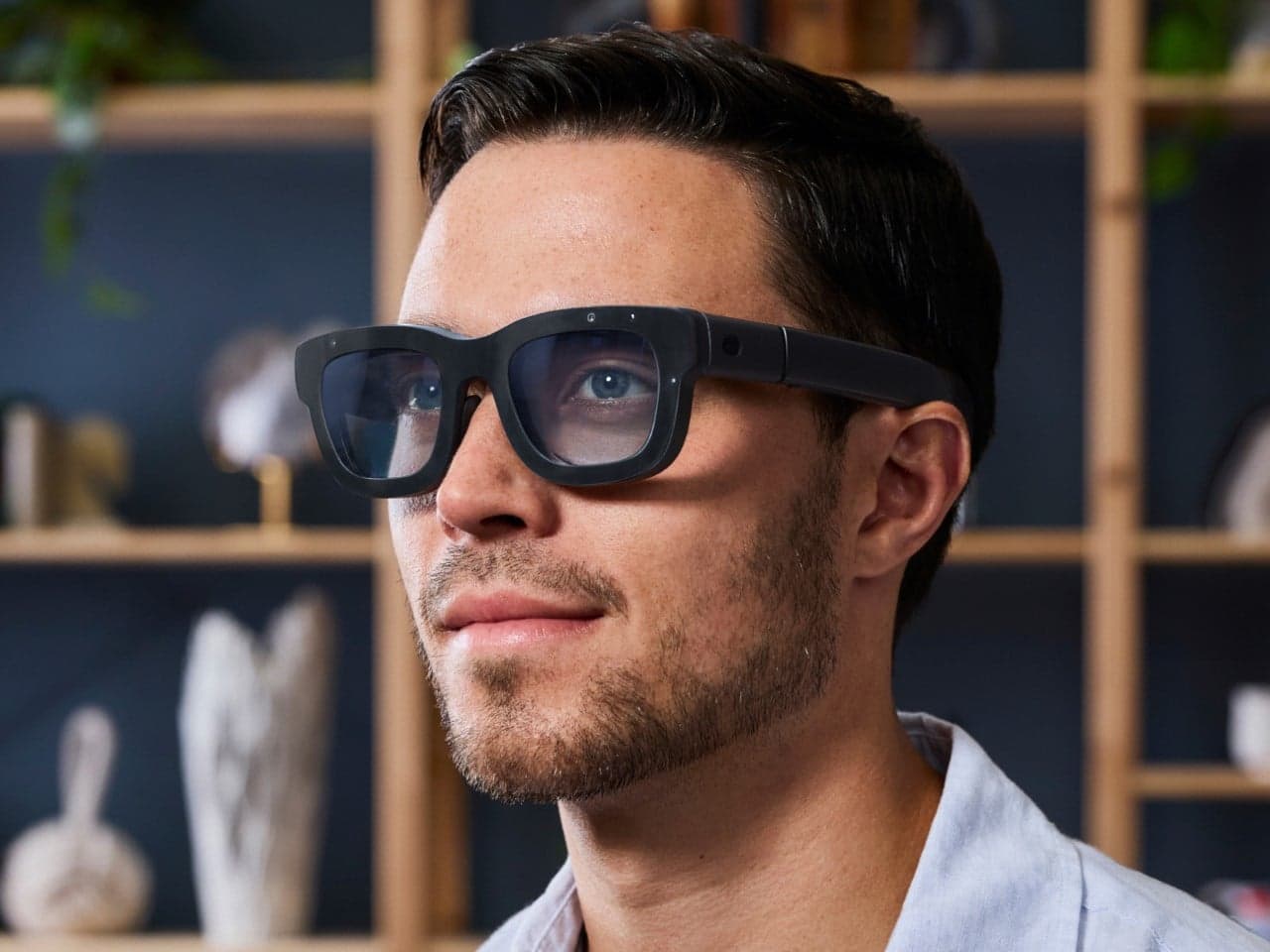 Meta Pushes Phoenix Mixed Reality Glasses Launch into 2027